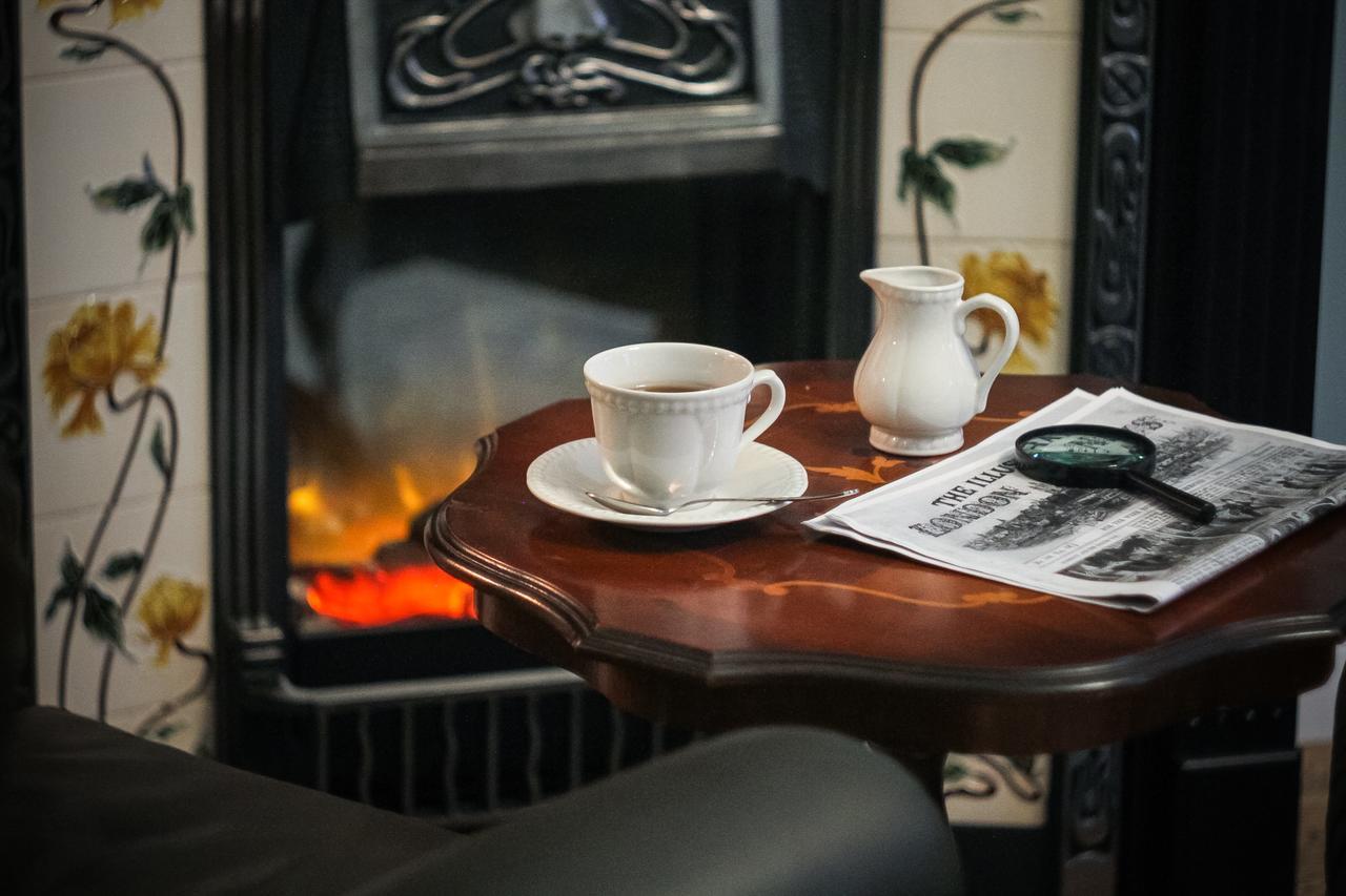 Sherlock Art Hotel Riga Bagian luar foto